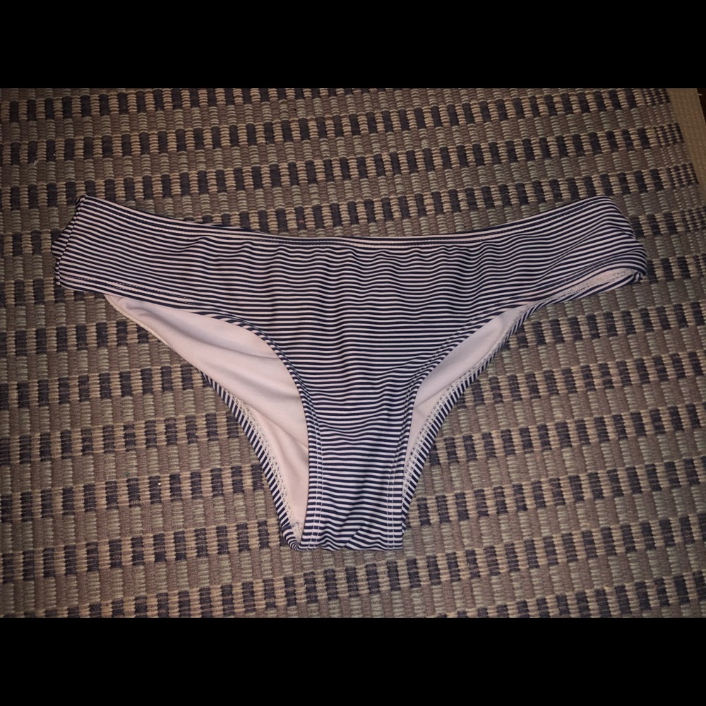 Target xhilaration bikini bottoms